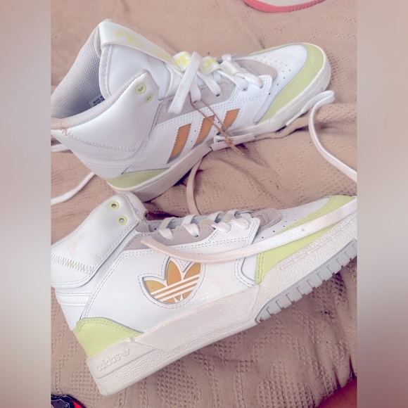 Women’s Adidas high tops worn like once - Picture 1 of 5